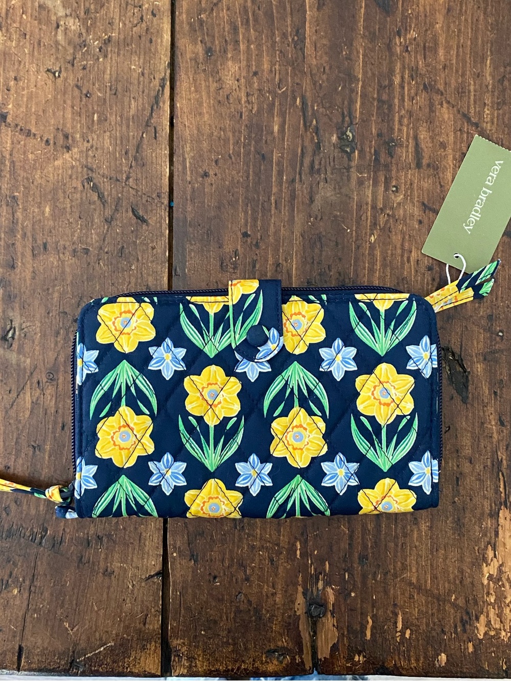 NWT Vera Bradley $70 Daffodils Prints Cotton Large Tab Wallet
